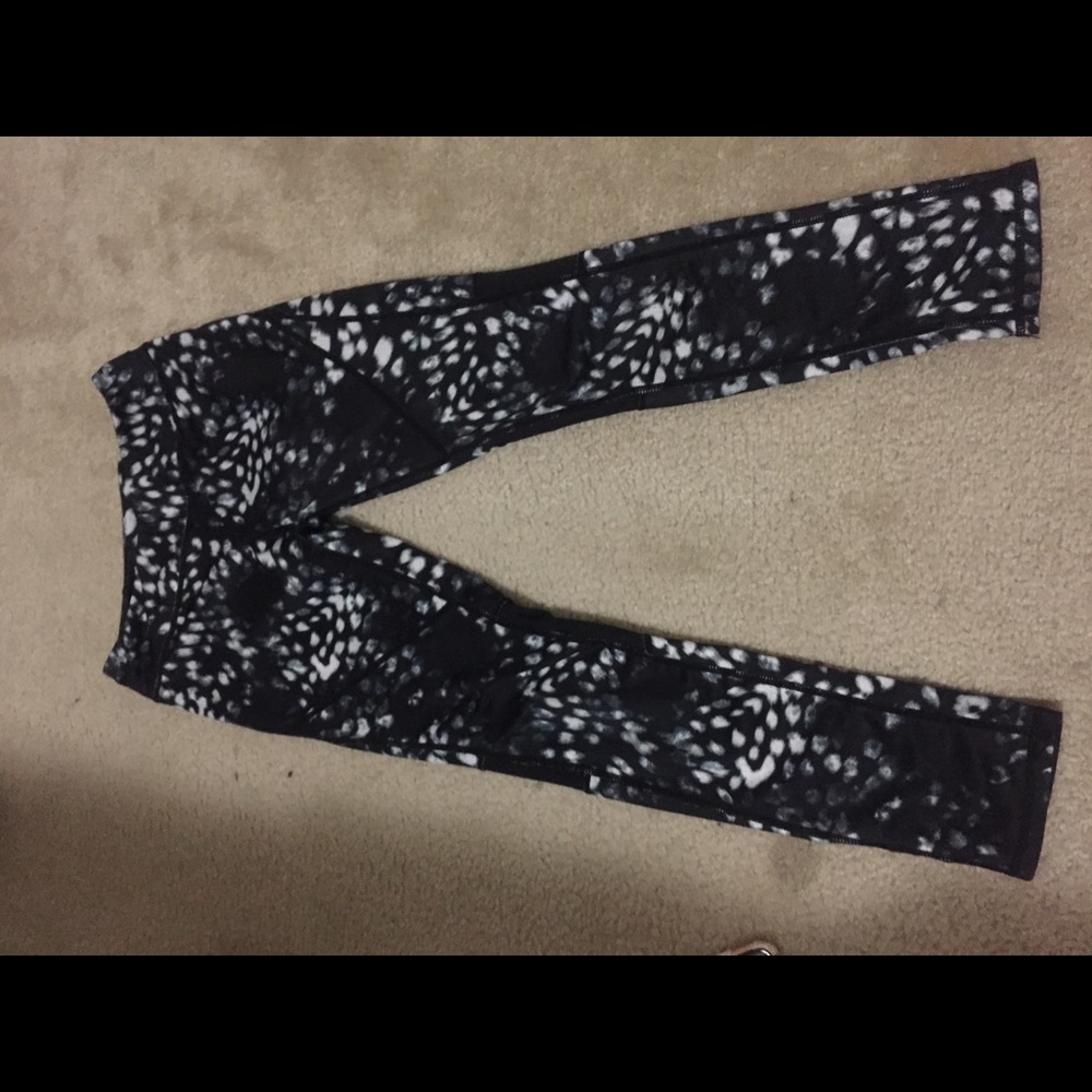 Girls Zella athletic leggings